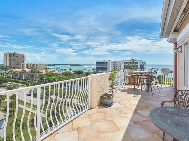 1061 Collier BLVD PH 1, Marco Island, FL 34145