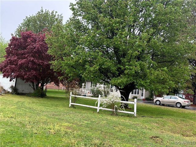 11417 Yorkdale Dr, Prince George, VA 23860