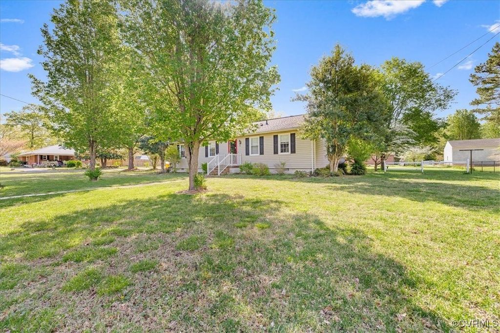11417 Yorkdale Dr, Prince George, VA 23860