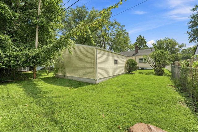 374 Rosslyn Avenue, Columbus, OH 43214