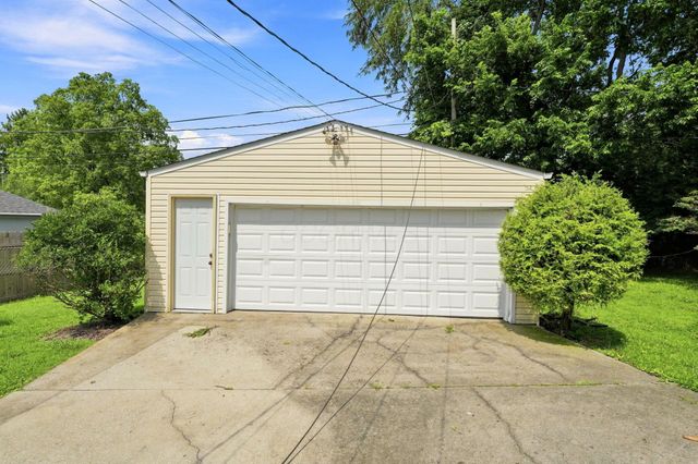 374 Rosslyn Avenue, Columbus, OH 43214