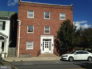 208 W BOSCAWEN ST #1, Winchester, VA 22601