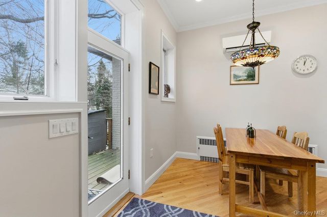 5 Cedar Lane, Glen Cove, NY 11542