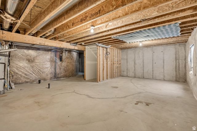 7437 N HUTCH LN, Eagle Mountain, UT 84005