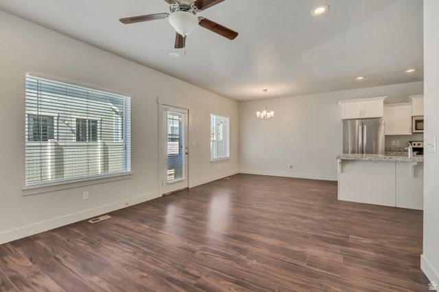 7437 N HUTCH LN, Eagle Mountain, UT 84005