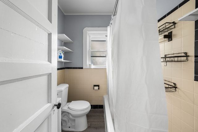 29 Victoria St, Somerville, MA 02144