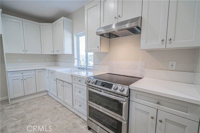 10540 Darling Road, Agua Dulce, CA 91390