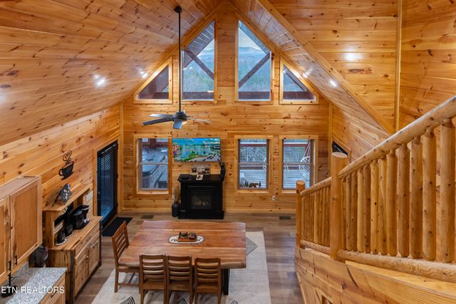 2138 Rising Fawn Way, Sevierville, TN 37876