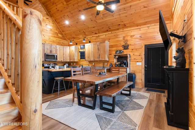 2138 Rising Fawn Way, Sevierville, TN 37876