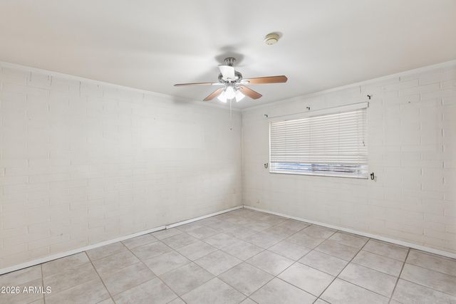 10229 W PINEHURST Drive, Sun City, AZ 85351