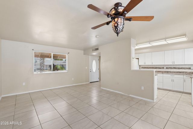 10229 W PINEHURST Drive, Sun City, AZ 85351