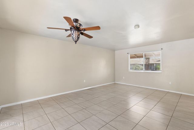10229 W PINEHURST Drive, Sun City, AZ 85351