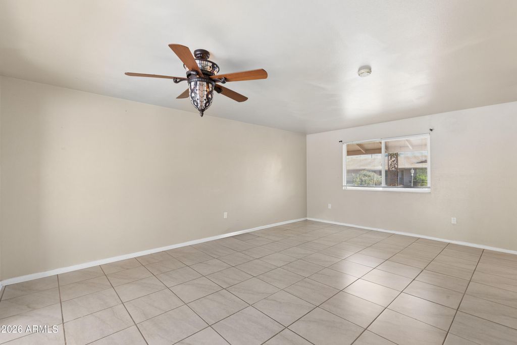 10229 W PINEHURST Drive, Sun City, AZ 85351 — photo 4