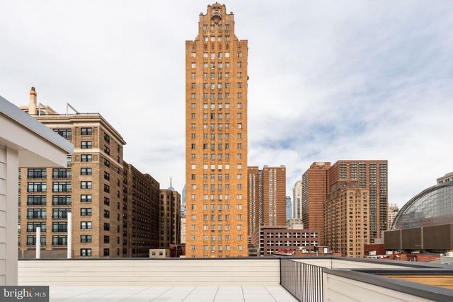 338 S HICKS ST, Philadelphia, PA 19102