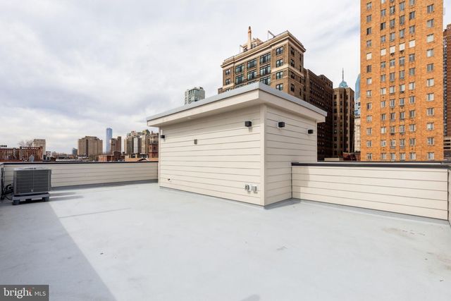 338 S HICKS ST, Philadelphia, PA 19102