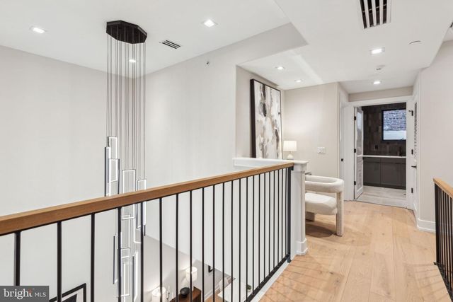 338 S HICKS ST, Philadelphia, PA 19102