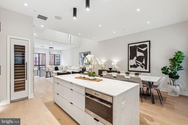 338 S HICKS ST, Philadelphia, PA 19102