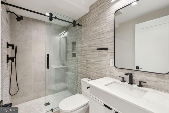 338 S HICKS ST, Philadelphia, PA 19102