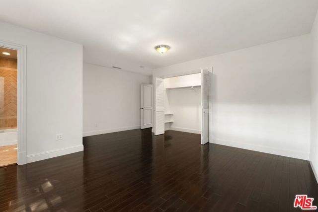 519 N Rexford Drive, Beverly Hills, CA 90210