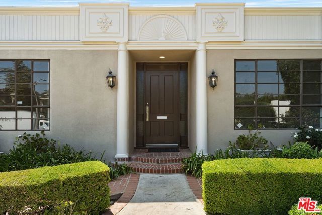 519 N Rexford Drive, Beverly Hills, CA 90210