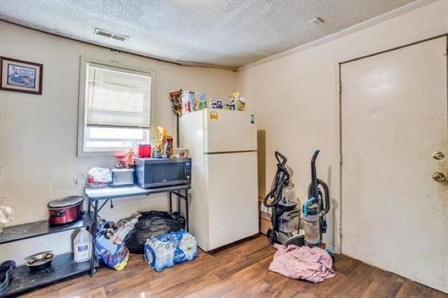 3128 S Davidson St, Wichita, KS 67210