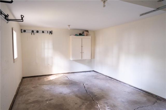 5116 NE 46th Street, Kansas City, MO 64117