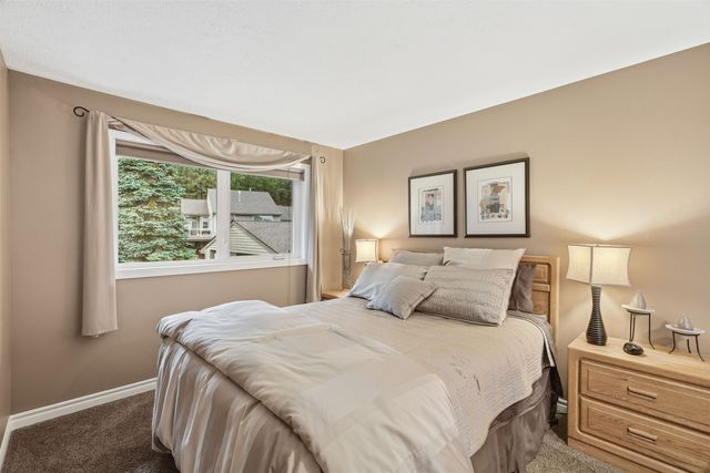 22813 E CLEARWATER Ln, Liberty Lake, WA 99019
