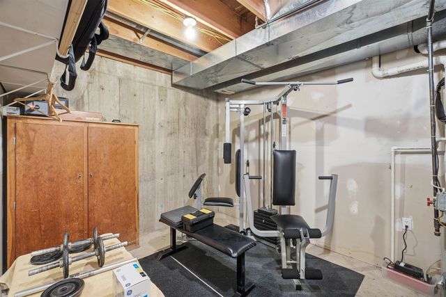 22813 E CLEARWATER Ln, Liberty Lake, WA 99019