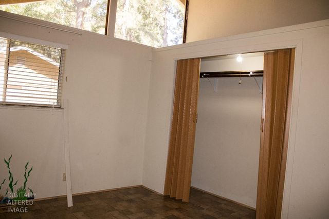 12123 Cement Hill Rd, Nevada City, CA 95959
