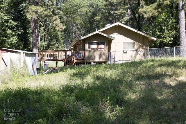 12123 Cement Hill Rd, Nevada City, CA 95959