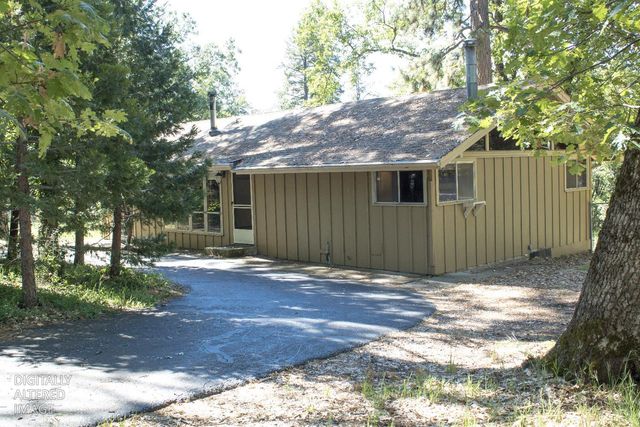 12123 Cement Hill Rd, Nevada City, CA 95959