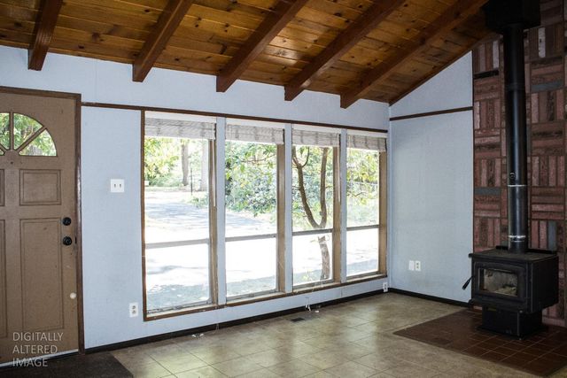12123 Cement Hill Rd, Nevada City, CA 95959