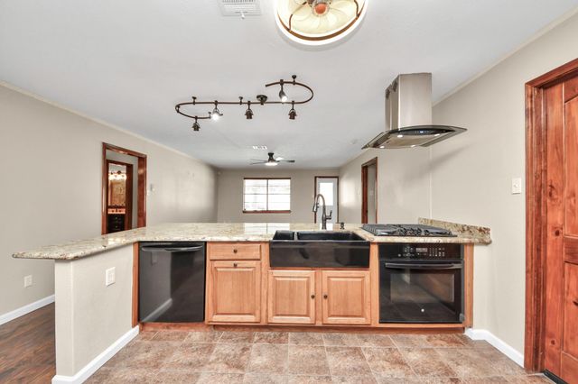 4210 Justin Lane, Deer Park, TX 77536