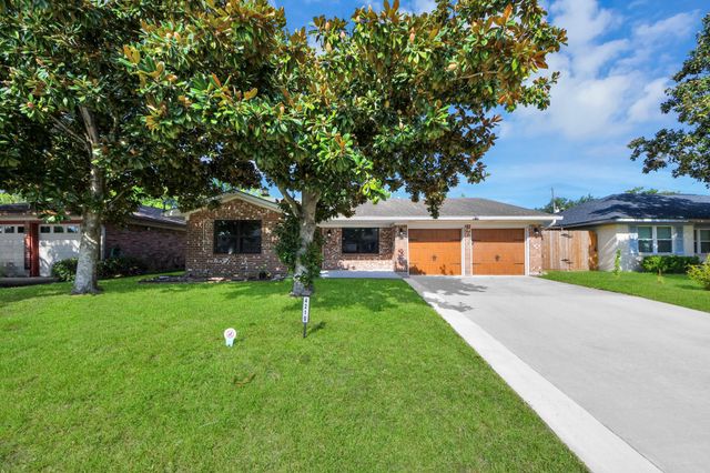 4210 Justin Lane, Deer Park, TX 77536