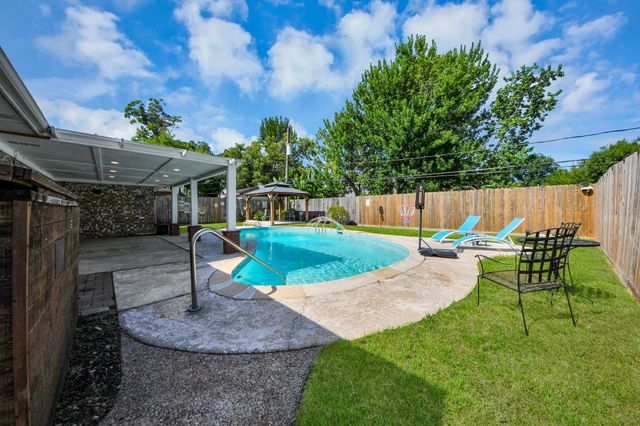 4210 Justin Lane, Deer Park, TX 77536