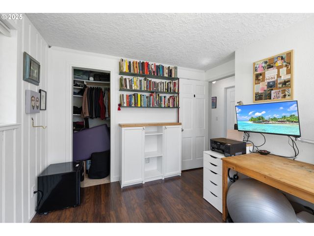 20705 Ne ALLWORTH Rd, Battle Ground, WA 98604