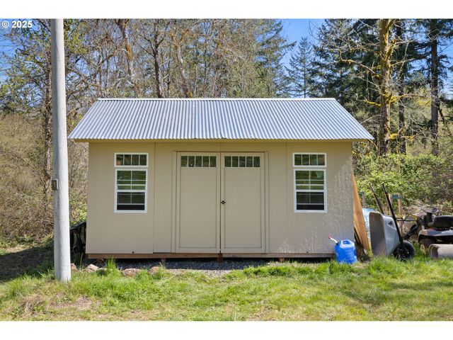 20705 Ne ALLWORTH Rd, Battle Ground, WA 98604