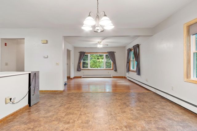 210 Brickyard Rd, Athol, MA 01331