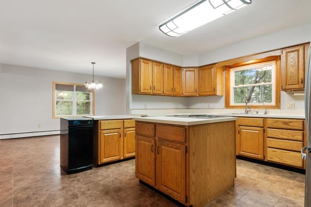 210 Brickyard Rd, Athol, MA 01331