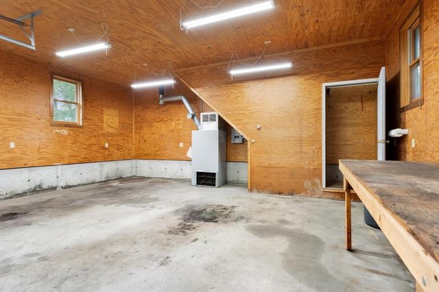 210 Brickyard Rd, Athol, MA 01331