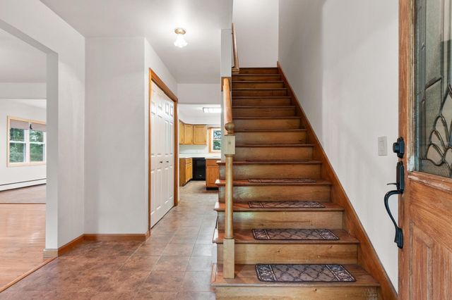 210 Brickyard Rd, Athol, MA 01331