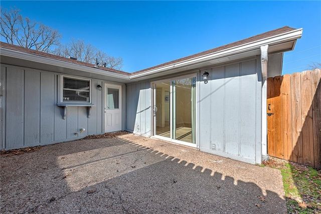 14791 Dutchmans Drive, Rogers, AR 72756