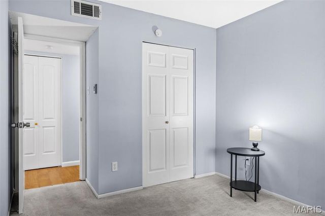 1716 Mayenne Court B, St Louis, MO 63125