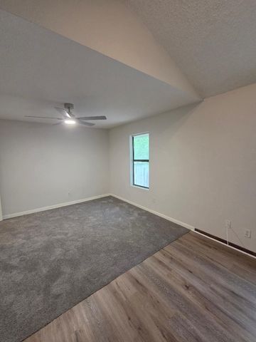 8109 Tinsley Lane, White Settlement, TX 76108