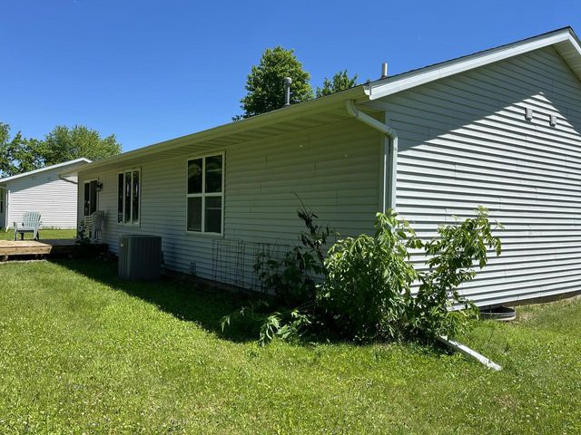 539 Lewellen STREET, Marshall, WI 53559