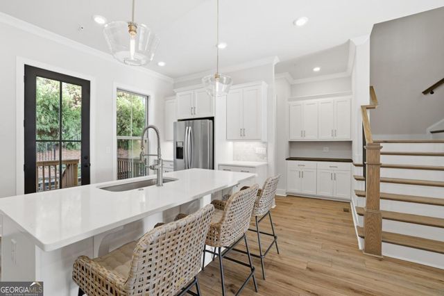 419 Bishop Lane 22, Woodstock, GA 30188