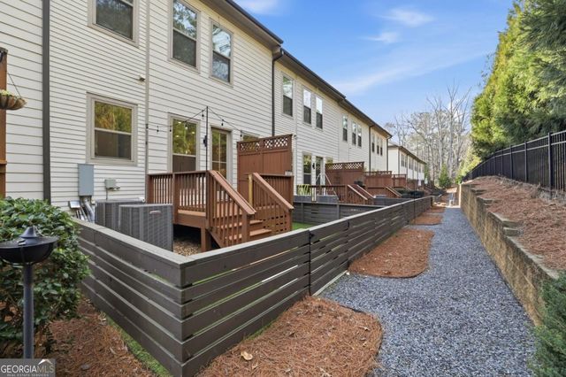 419 Bishop Lane 22, Woodstock, GA 30188