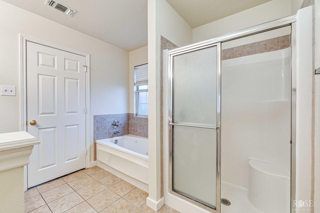 Image 21 of property listing at 5921 Stratford Avenue, San Angelo, TX 76901