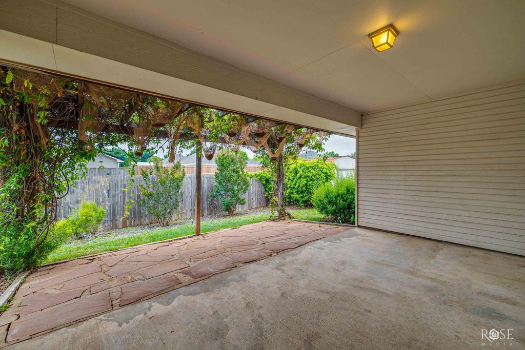 Image 28 of property listing at 5921 Stratford Avenue, San Angelo, TX 76901