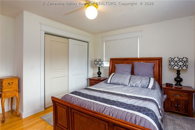 286 Sunnybrook Drive, Hurricane, WV 25526